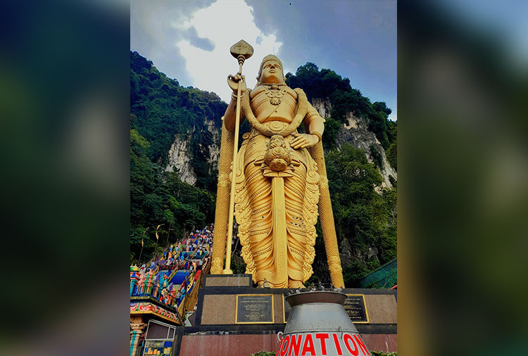 Batu-Caves-Hindu-Temple-04