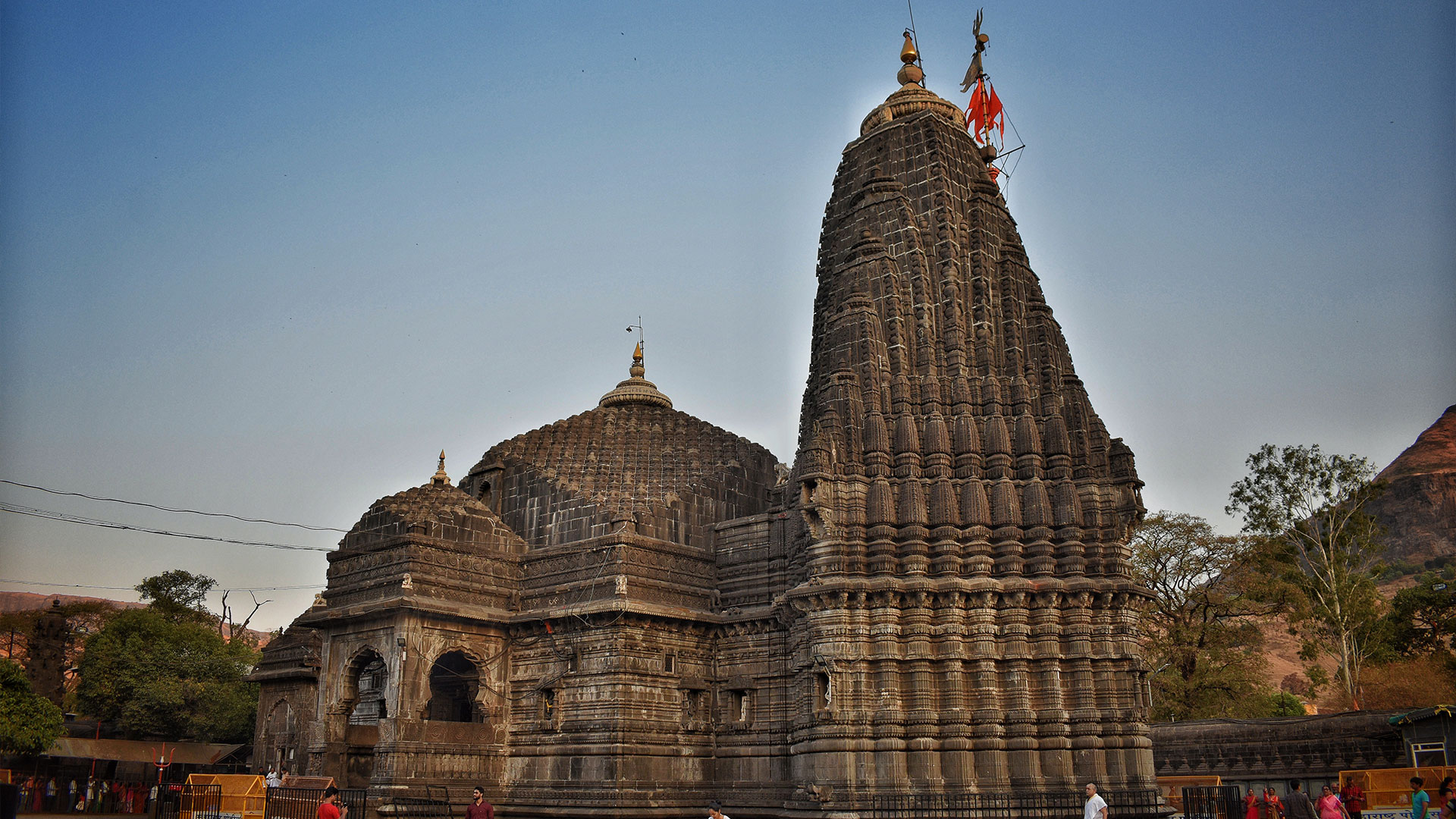 Trimbakeshwar-(Maharashtra)-Jyotirlingas-01